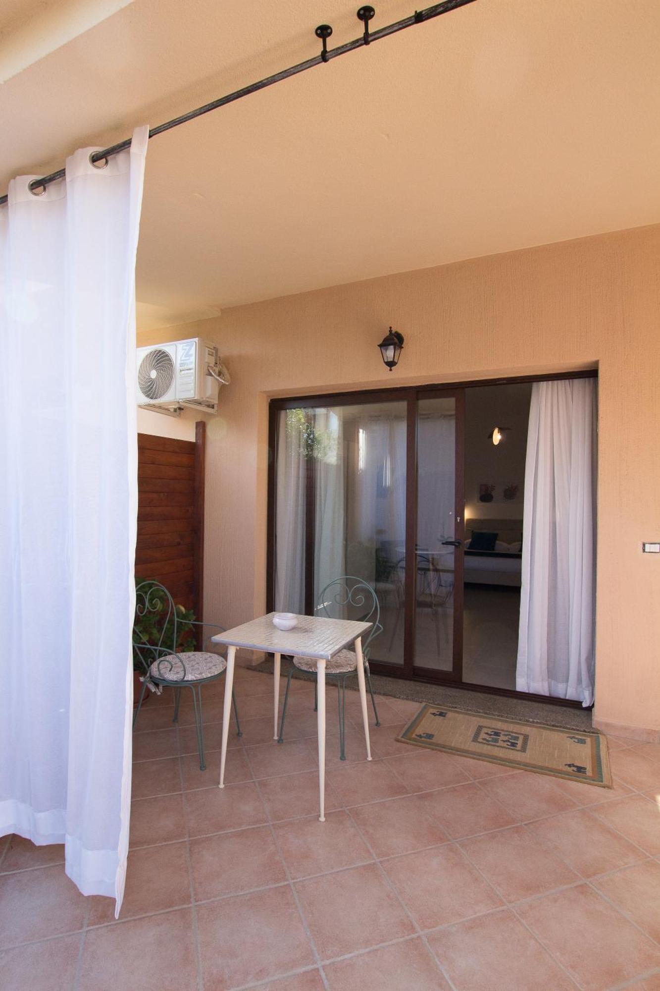 B&B Jolie Suite Villasimius Exteriér fotografie